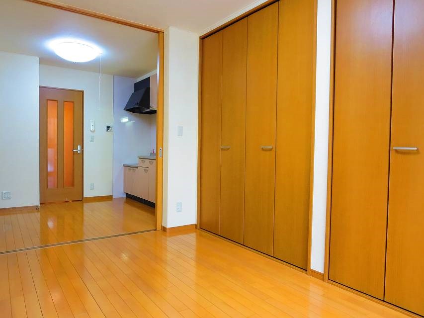 ソレイユ江北 ベッドルーム