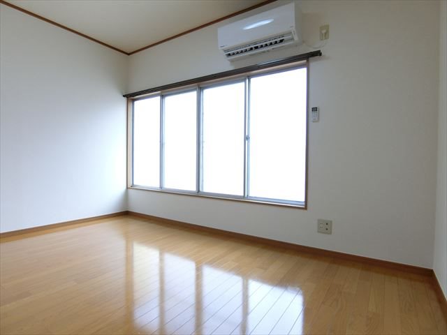 コーポあすか ベッドルーム