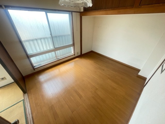 今田ビル ベッドルーム