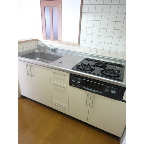 キャルム浅草 キッチン