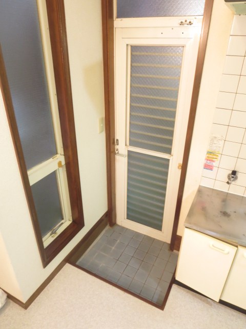 ルノンハラダ 玄関