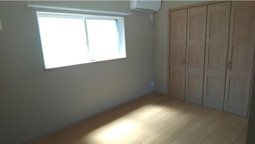 サン・グレイス ベッドルーム