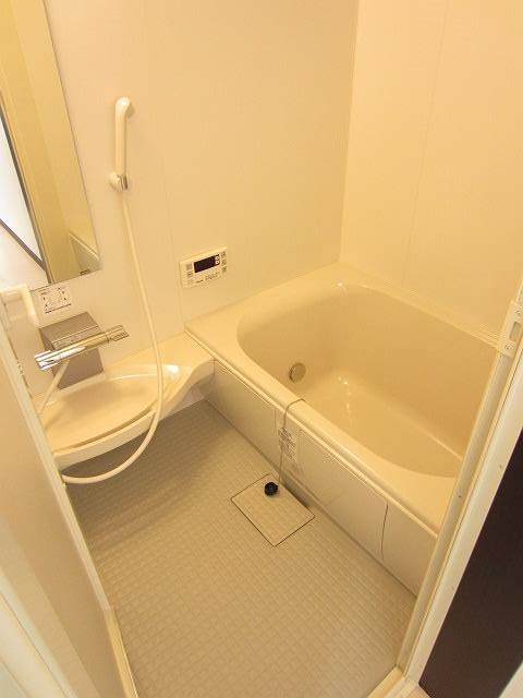 クロバーハイツＢ棟 風呂画像