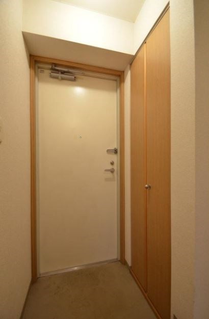 第二エステートイケダ  玄関