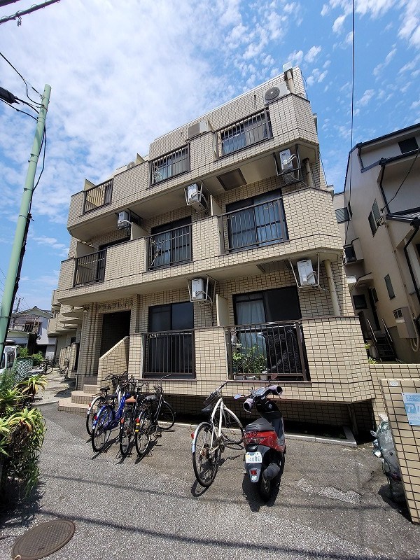 クラムプレイス 外観