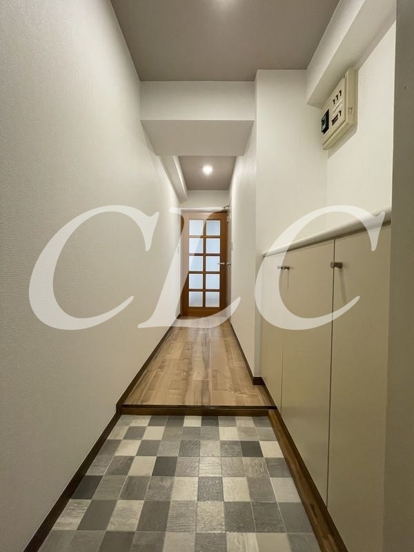 ローザス・フジ 玄関