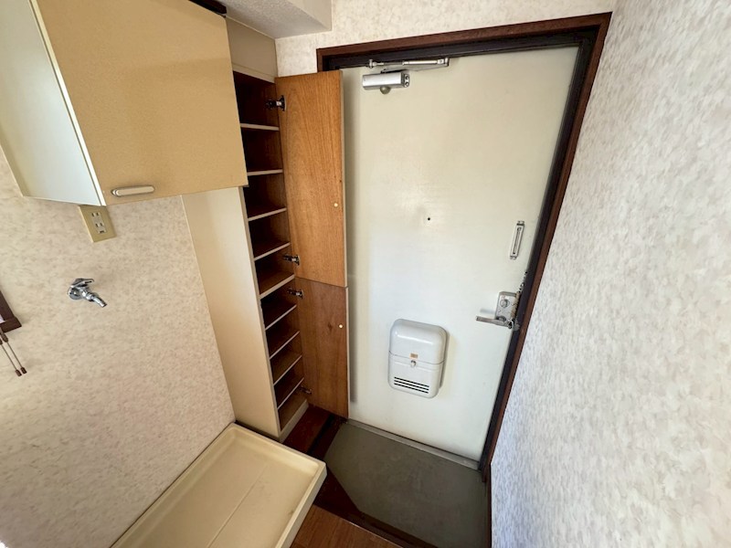 シャトーラトゥール 玄関