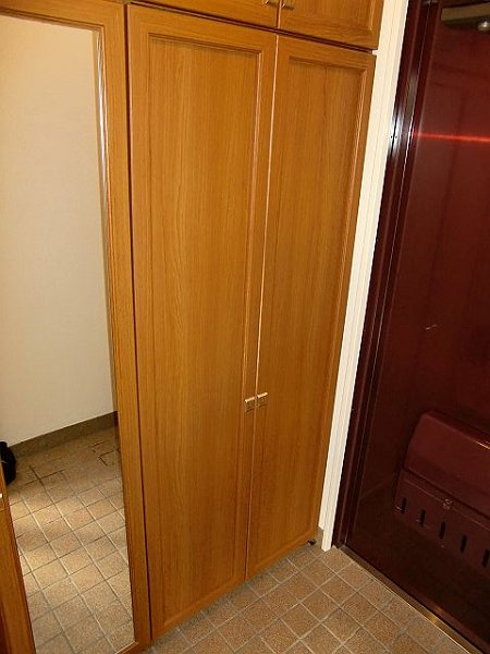 メゾングランデ桐山  玄関