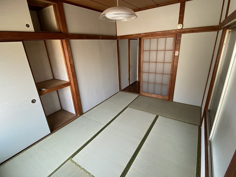 マルミ荘 ベッドルーム