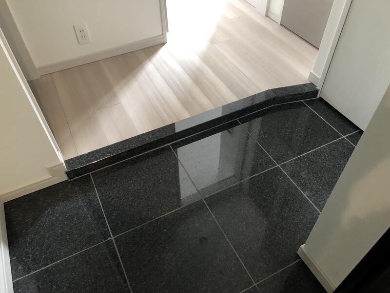 アイル王子ノルド 玄関