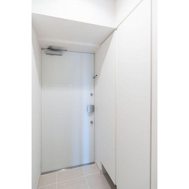 コンフォリア王子 玄関