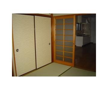 西松ビル  ベッドルーム