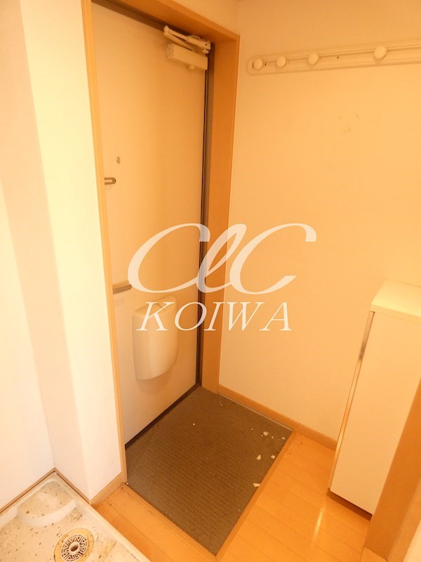 プレシャス北小岩 玄関