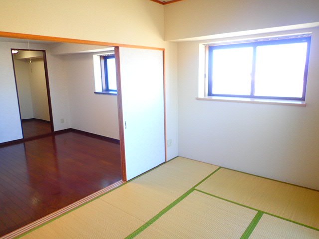 ラフィーネ篠崎 ベッドルーム