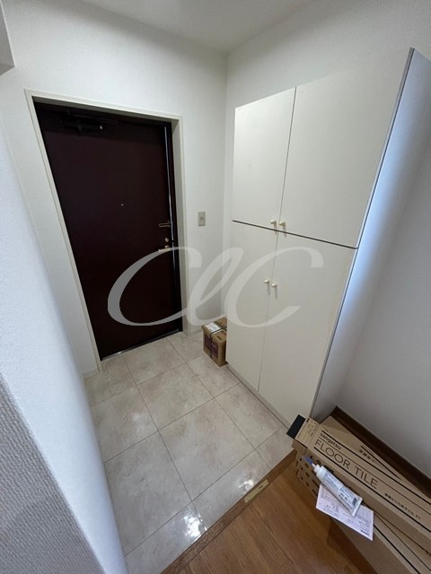 ラレーブ金町 玄関