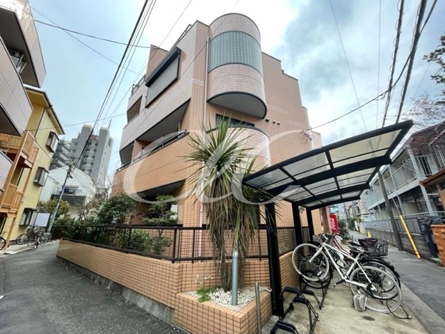 サクセス 外観写真