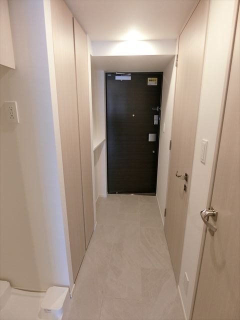 ザパークハビオ日本橋三越前 玄関