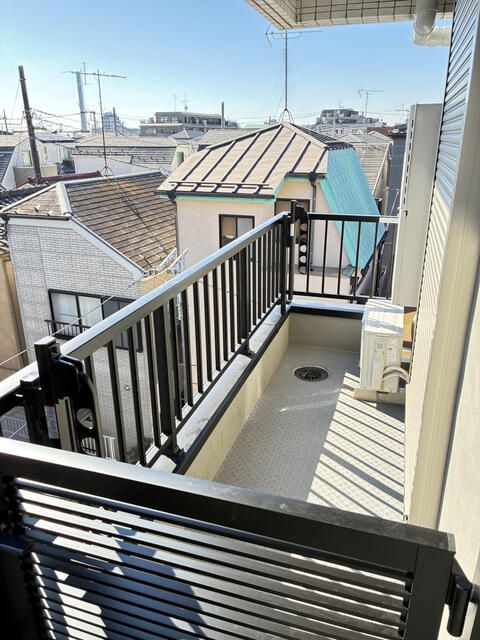 A＆aビル ベランダ