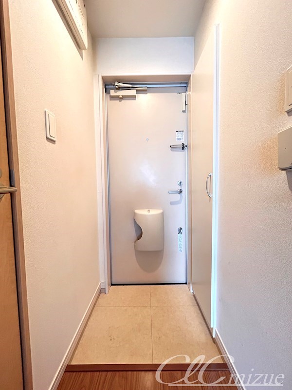 リブリ・Ｂrun 玄関