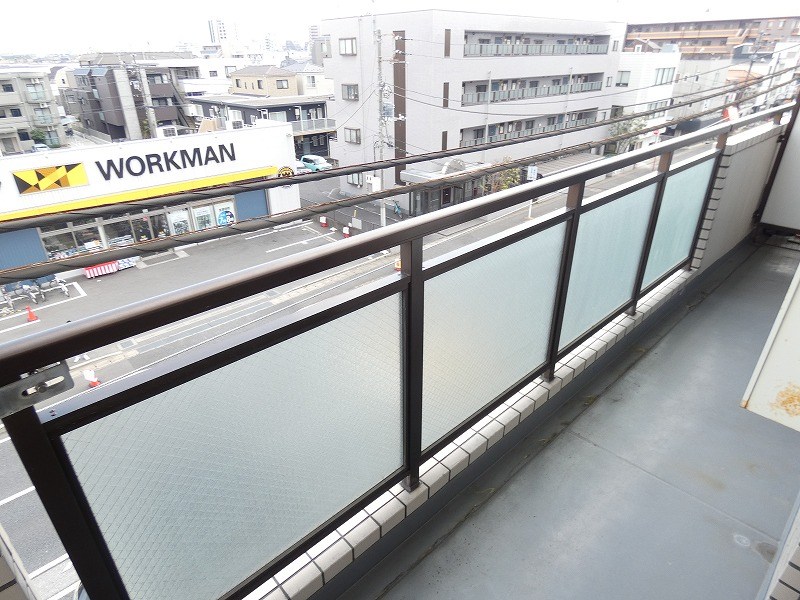 新潮通り一番館 ベランダ