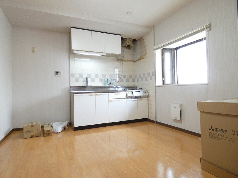 新潮通り一番館 リビング