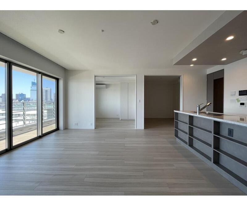 ＨＡＲＵＭＩＦＬＡＧ　ＳＵＮ　ＶＩＬＬＡＧＥ　Ａ棟 リビング