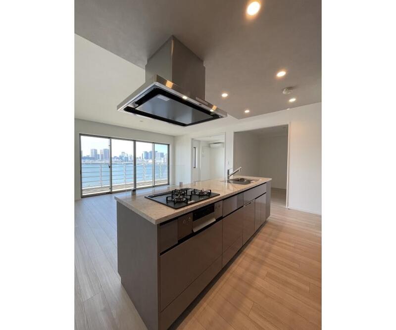 ＨＡＲＵＭＩＦＬＡＧ　ＳＵＮ　ＶＩＬＬＡＧＥ　Ａ棟 キッチン