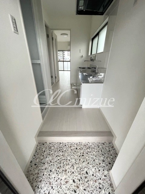 石井ハイツ 玄関