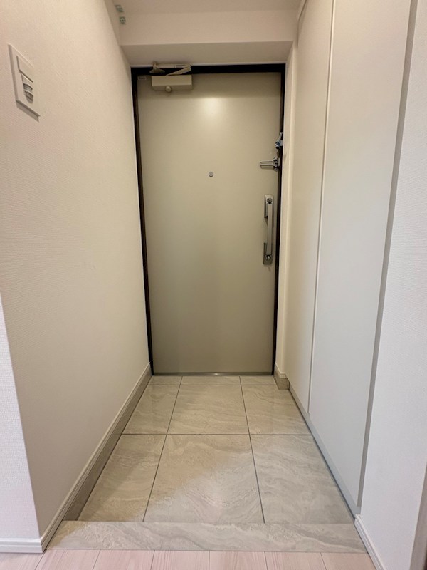 グランカーサ西葛西 玄関