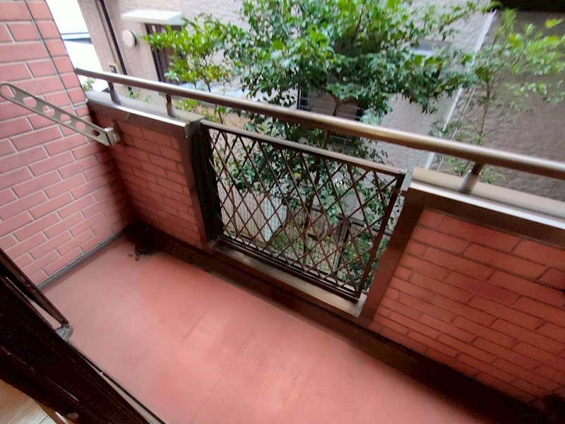 シャトー・デ・ザール・アルブル ベランダ