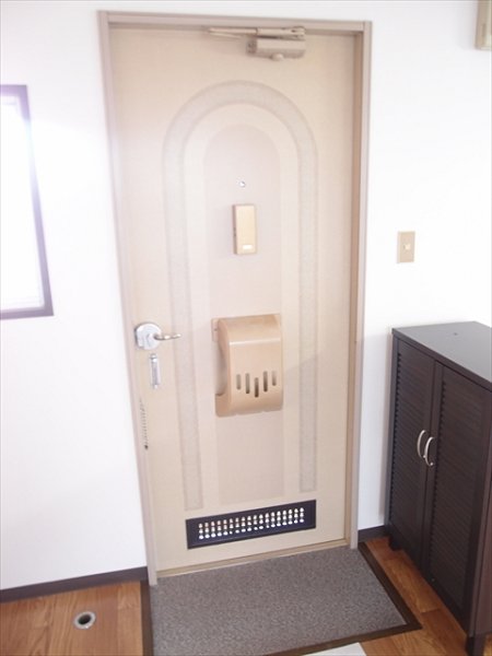 マインコーポⅡ 玄関