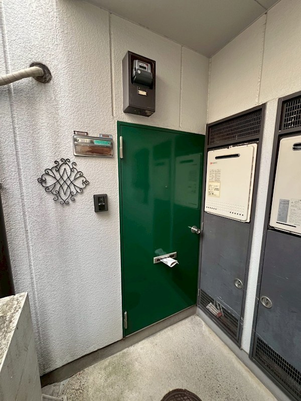 グリーンパレス 玄関