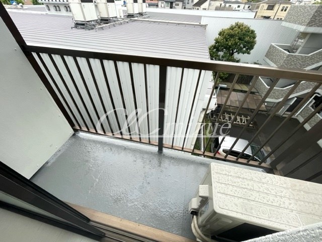 石井ハイツ ベランダ