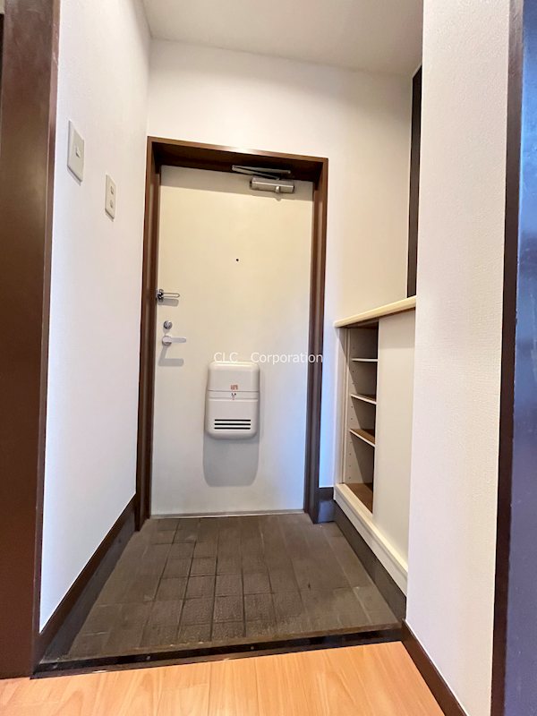 新潮通り一番館 玄関