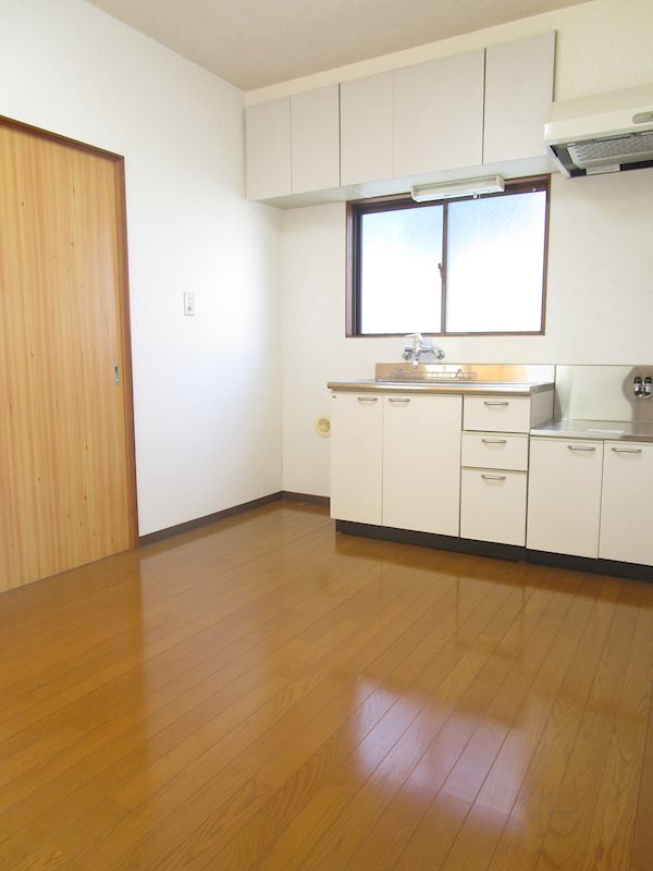 コーポ盛久 リビング