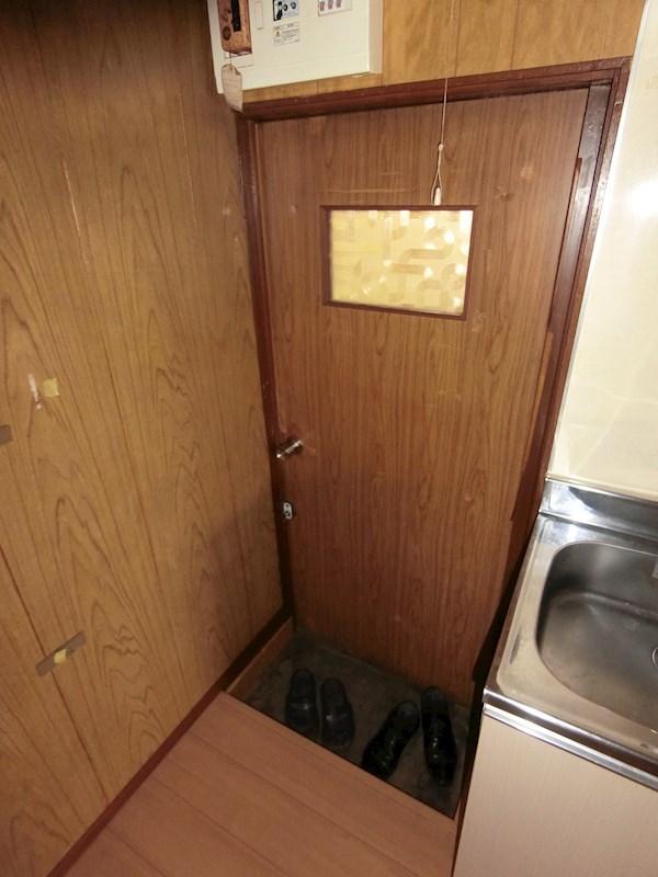 メゾン志賀   玄関