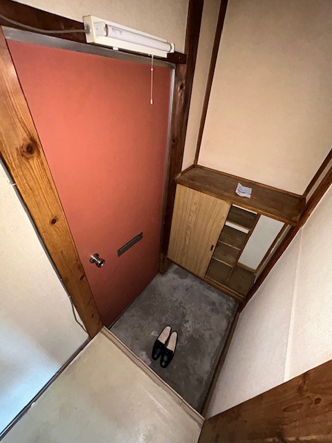 第一新中川荘 玄関