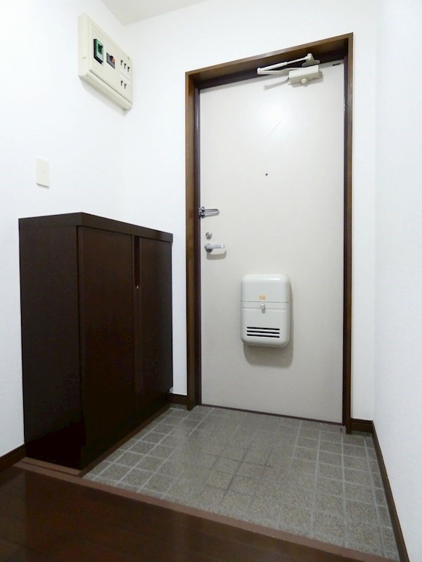 フォーシーズンＦＹ 玄関