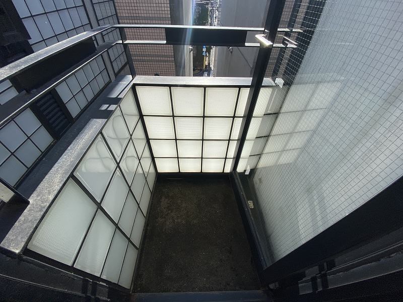 フラット谷中  ベランダ