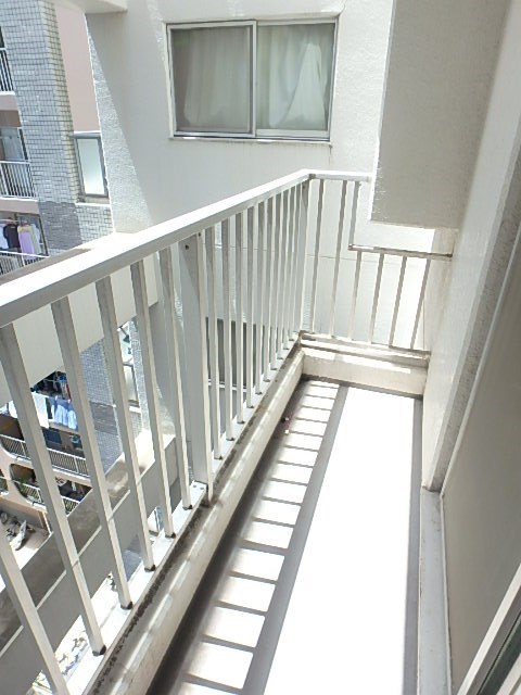 第６メゾンドヨシノ ベランダ