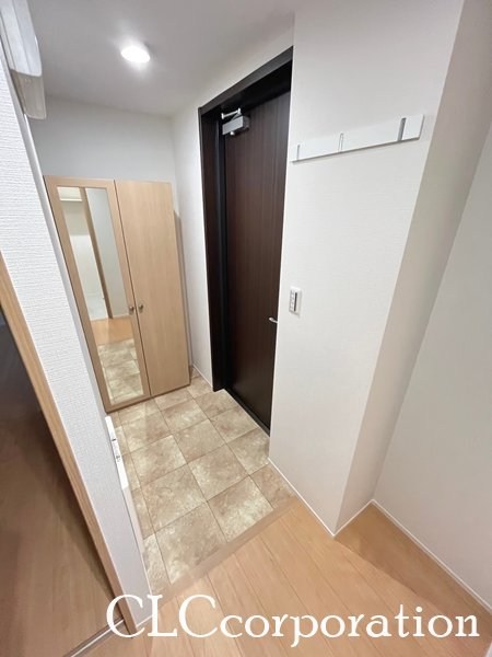 メゾン新和  玄関