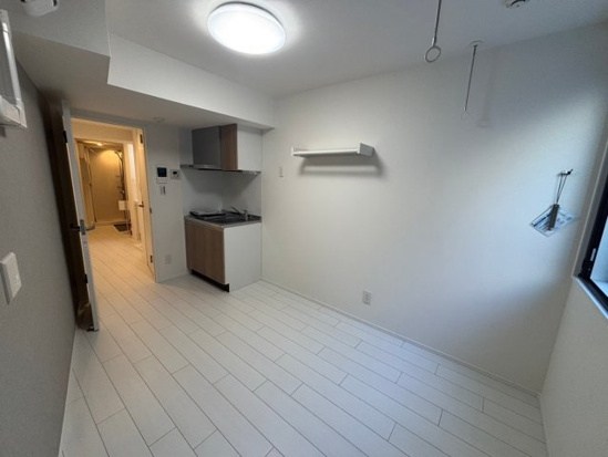 ホワイトセラス ベッドルーム