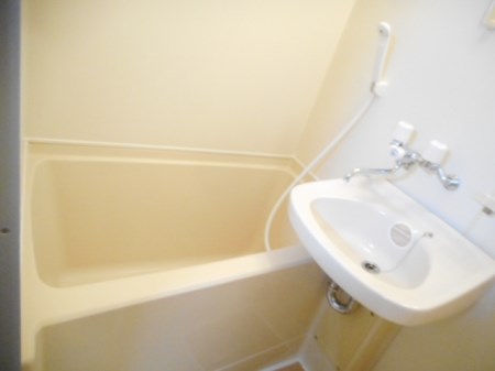 メゾン南行徳  風呂画像