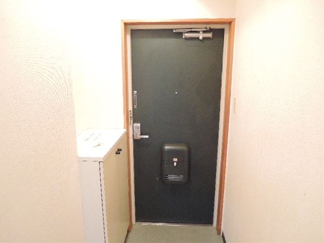 サンライズ 玄関