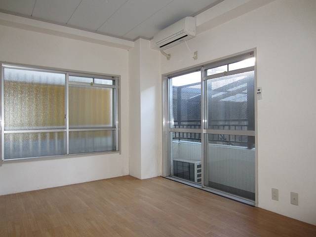 ウッディ53 ベッドルーム