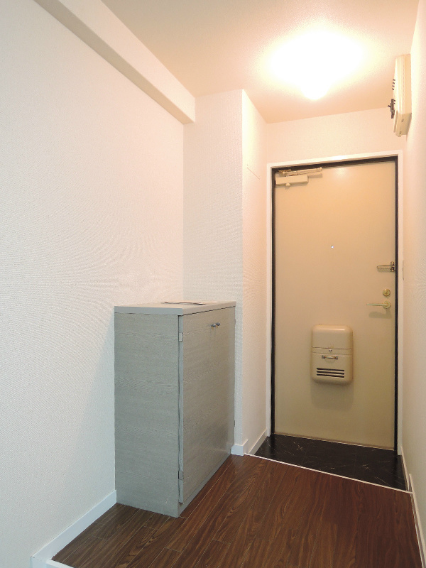 パームスプリングス 玄関