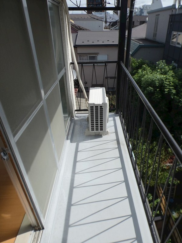 帰燕マンション ベランダ