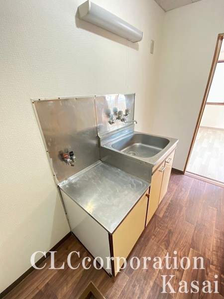 ラモーヌ南行徳 キッチン