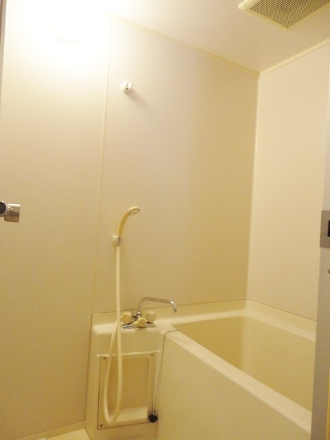 エッセレコモード 風呂画像