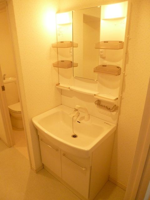 プティーボワービル  その他3